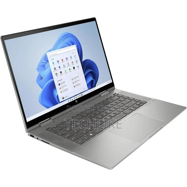 New Laptop HP Envy 15 16GB Intel Core I7 SSD 1T · Photo 2
