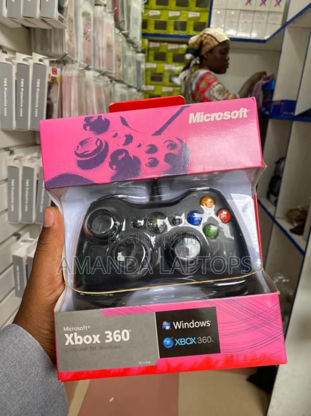 USB Xbox 360 Game Controllers · Photo 1