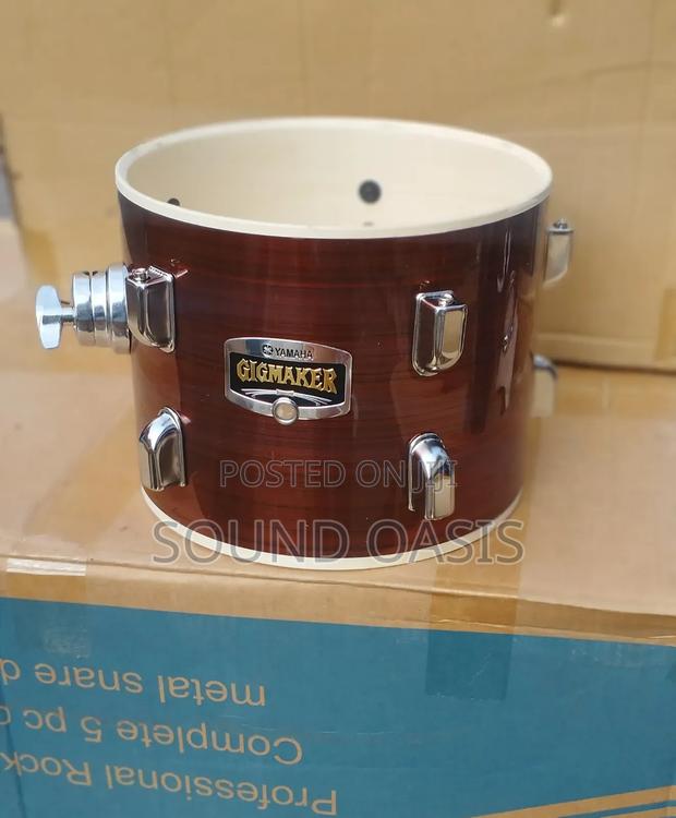 Yamaha Gigmaker 5-piece Drumset (Brownish) · Photo 1