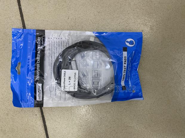 TYPE C to iPhone Cable 2m · Photo 1