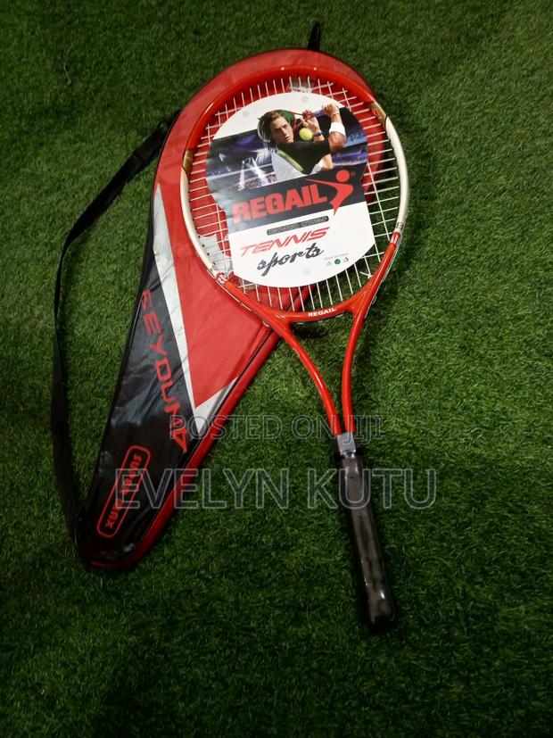 Long Tennis Racket · Photo 2