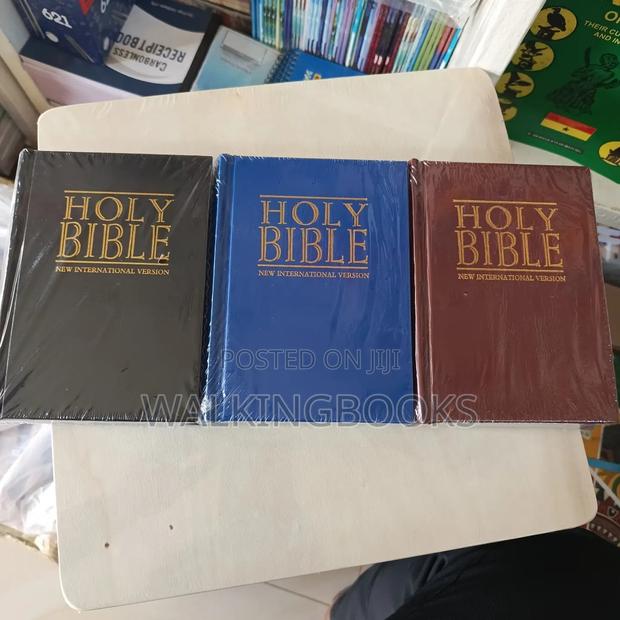 NIV Bible,Comes in Different Colors · Photo 2