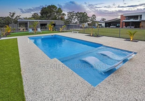 Durable Swimming Pool Constructions · Photo 2