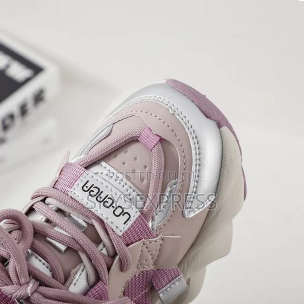 Beautiful Girls Sneakers · Photo 2
