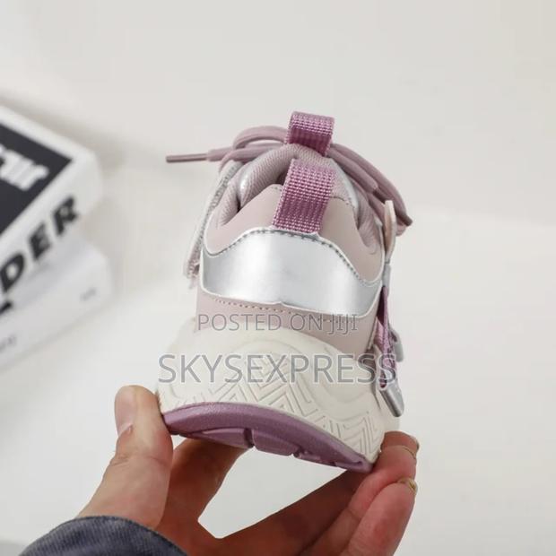 Beautiful Girls Sneakers · Photo 3