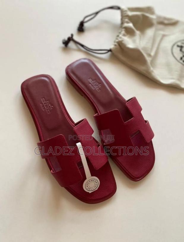 Original Hermes Slippers · Photo 2