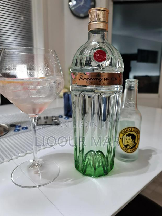 Tanqueray No. Ten Grapefruit Rosemary 1l · Photo 3