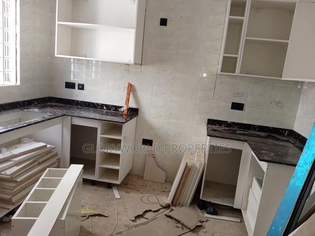 3bdrm House in Spintex for sale · Photo 8
