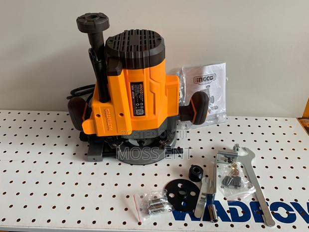 Ingco Electric Router 2200w + Accessories - Rt22008 · Photo 3