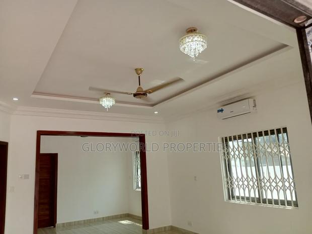 3bdrm House in Spintex for sale · Photo 4