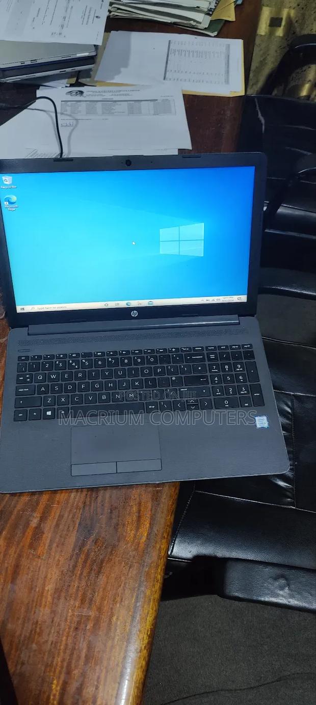 Laptop HP 250 G7 8GB Intel Core i5 SSD 256GB · Photo 7