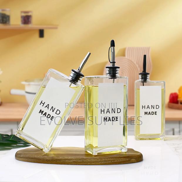 500ml Liquid Bottle Dispenser · Photo 1