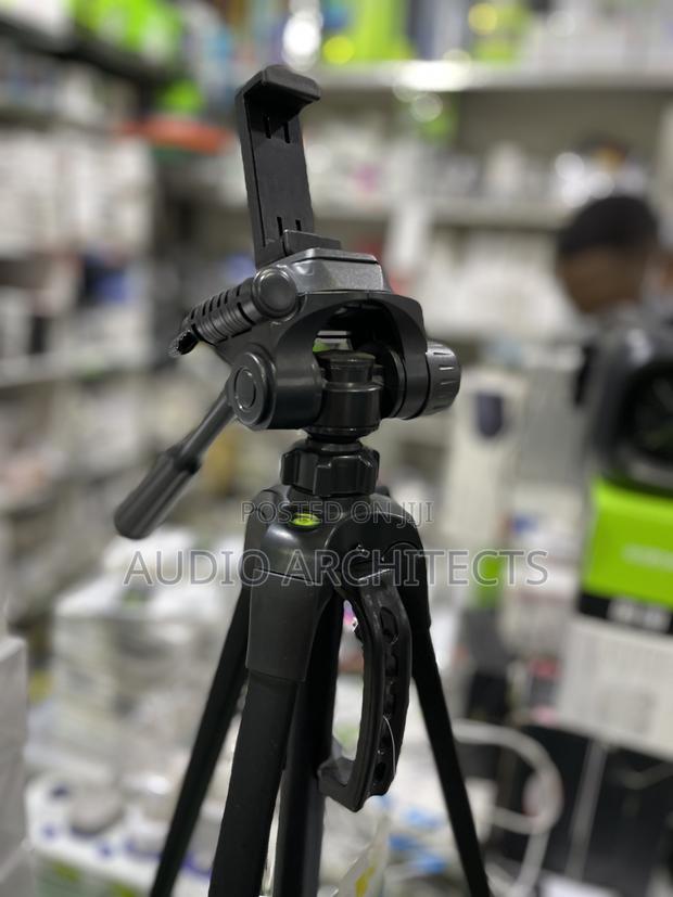 Tripod Stand for Mobile Phone and Camera · Photo 2