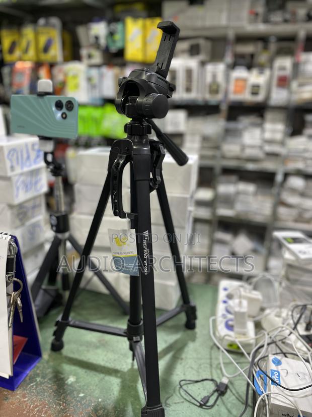 Tripod Stand for Mobile Phone and Camera · Photo 1
