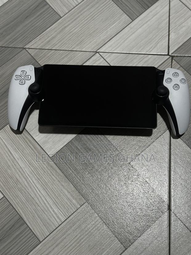Playstation Portal · Photo 3