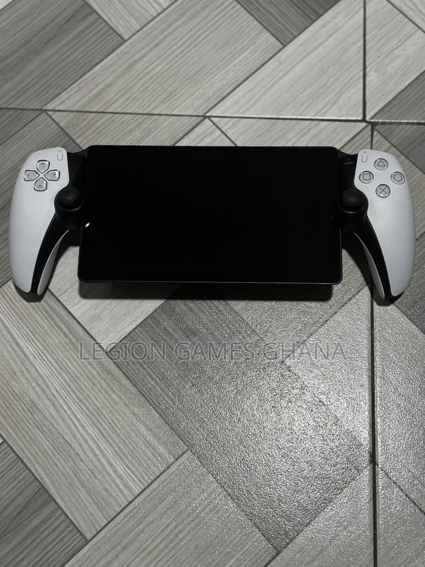 Playstation Portal · Photo 2
