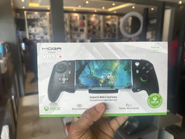 Moga Xp7-X Plus Bluetooth Controller for Mobile · Photo 1