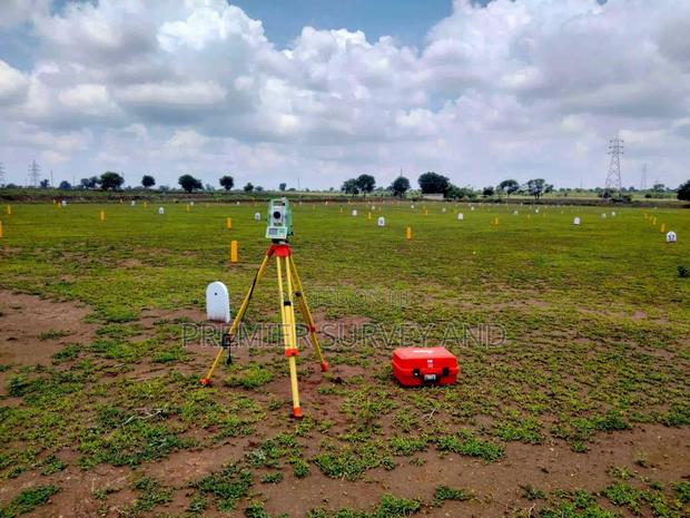 Outstanding Land Surveying Works · Photo 2