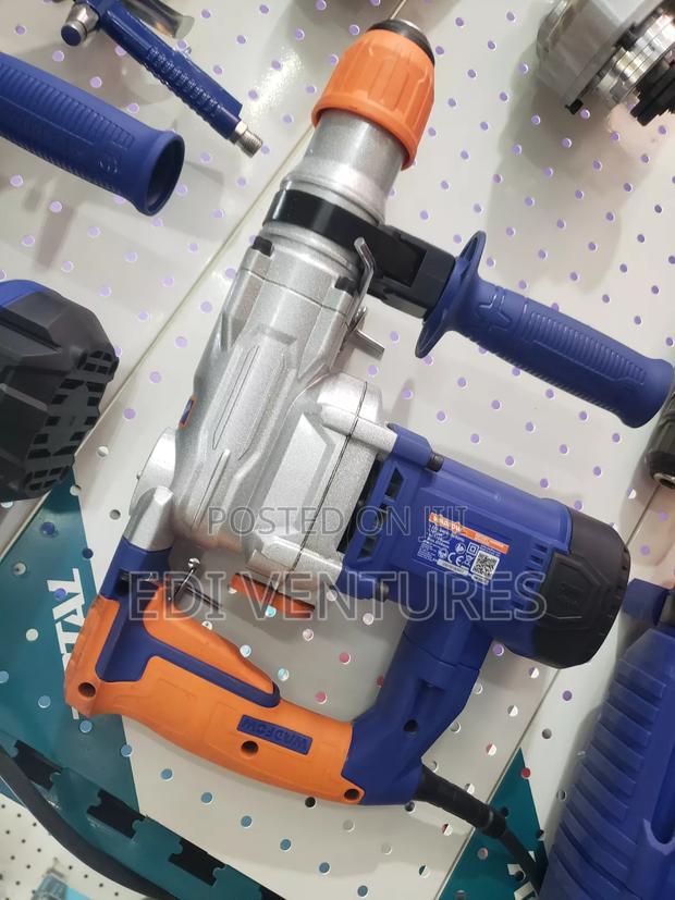 Wadfow 1050W Rotary Hammer · Photo 1