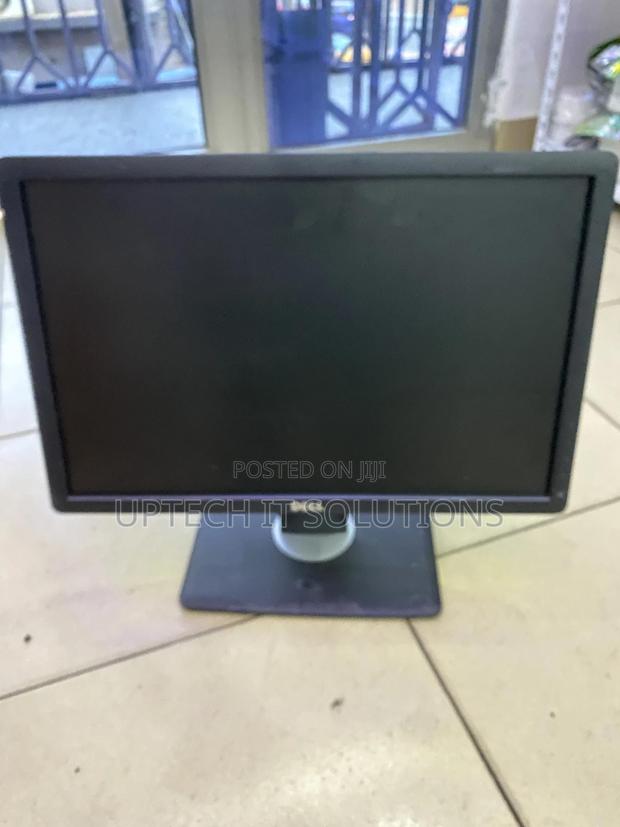 Dell Wide 19”inches Monitor · Photo 2