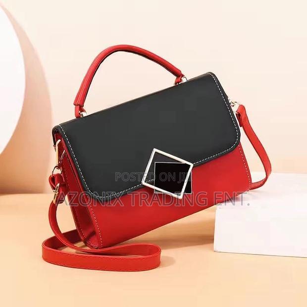 Hard Leather Hand Bags · Photo 2