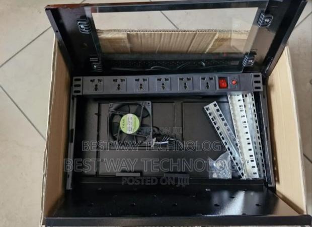4u Cabinet With Fan and Extension Board Pdu · Photo 4