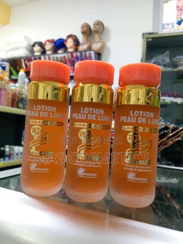 Lotion Peau De Lune Cleanser · Photo 2
