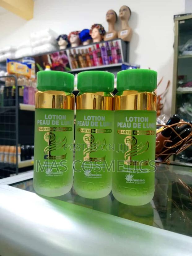 Lotion Peau De Lune Cleanser · Photo 4