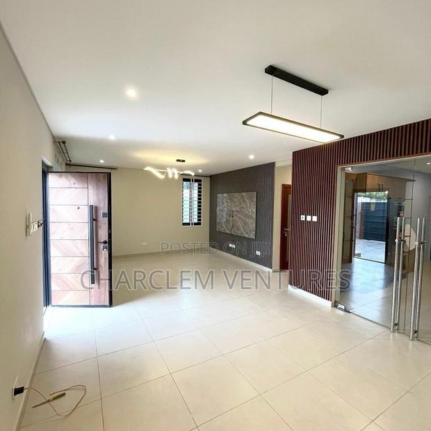 5bdrm House in Charclem Ventures, Accra Metropolitan for sale · Photo 3