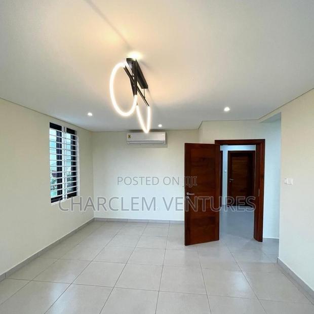 5bdrm House in Charclem Ventures, Accra Metropolitan for sale · Photo 6