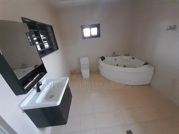 6bdrm Duplex in Haatso,Gimpa Rd., Accra Metropolitan for sale · Photo 6