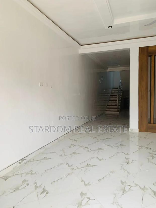 3bdrm Duplex in Oyarifa for rent · Photo 8
