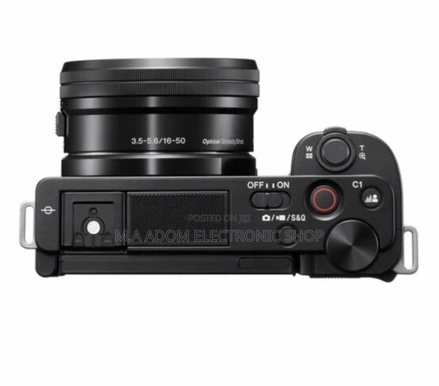 Sony ZV-E10 Mirrorless Camera With 16-50mm Lens(Black) · Photo 1