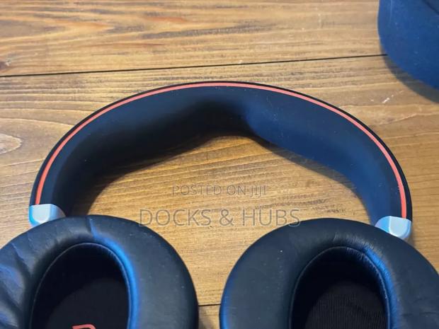 JABRA Evolve 80 Active - Noise Cancelling Headset · Photo 8