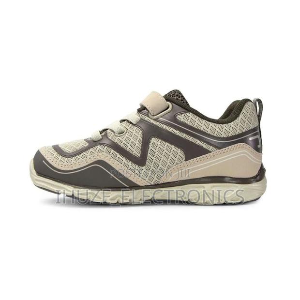 Kids Unisex Footwear (Size 33) · Photo 3