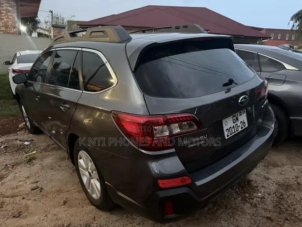 Subaru Forester Touring AWD 2019 Black · Photo 1