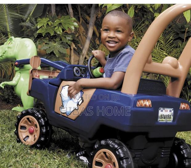 Little Tikes Dino T-Rex Cozy Truck Ride on Music Sound · Photo 4