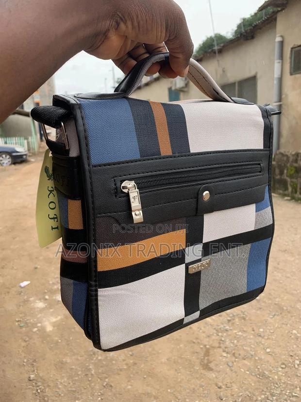 Men Shoulder Bags · Photo 2