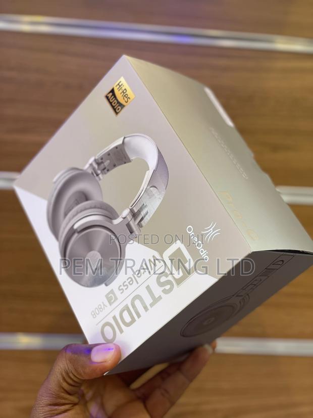 Pro C Oneodio Wireless Headset · Photo 3