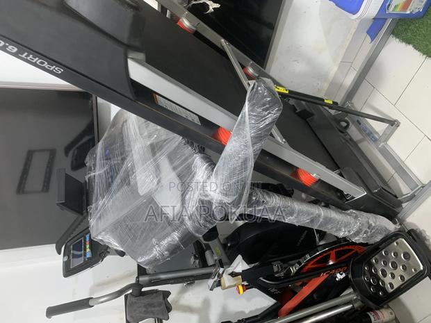 Nordictrack Treadmill · Photo 1