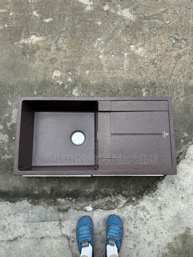 Marble Kitchen Sink- Single Bowl Single Arm · Photo 1