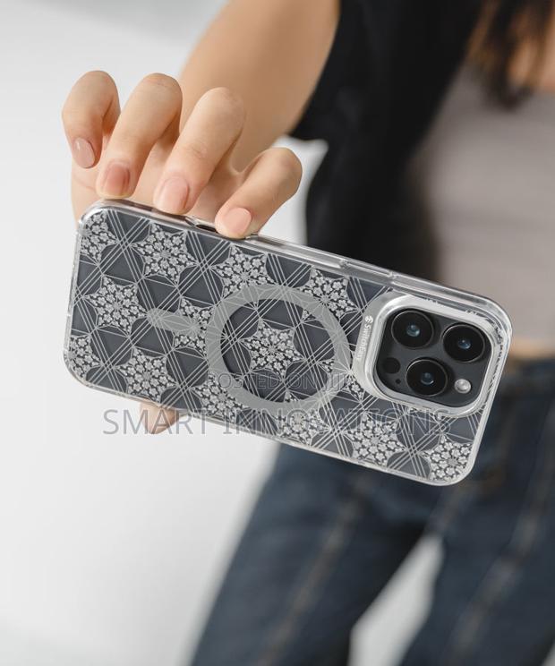 iPhone 16 Promax Artist Magsafe 3D Shockproof Case · Photo 1