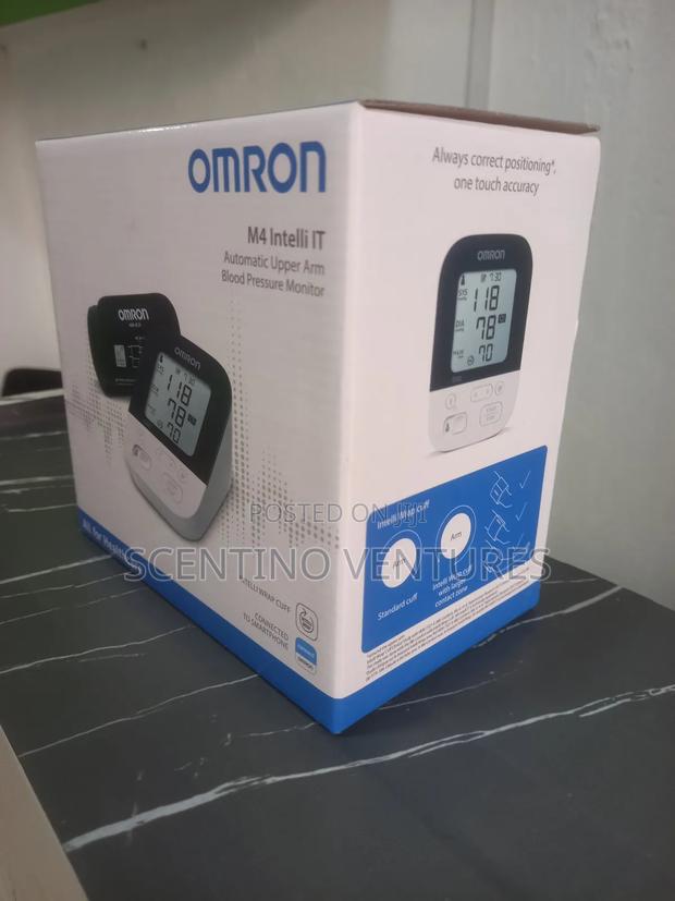 Omron Digital Blood Pressure Monitor M4 · Photo 2