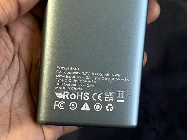 COOLREAL Power Bank (10,000mah) · Photo 3