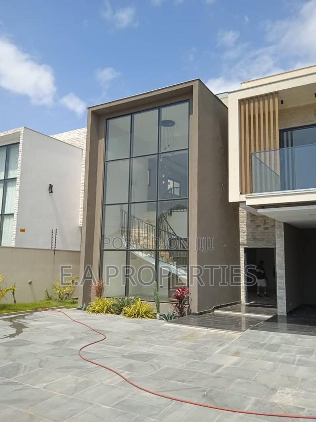 4bdrm House in E A Properties, A&C Mall Area for sale · Photo 2