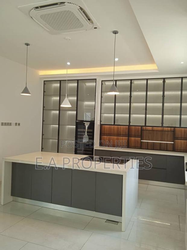 4bdrm House in E A Properties, A&C Mall Area for sale · Photo 3