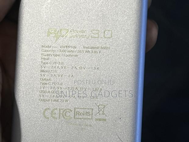 VERBATIM Wireless Slim Power Bank (10,000mah) · Photo 4