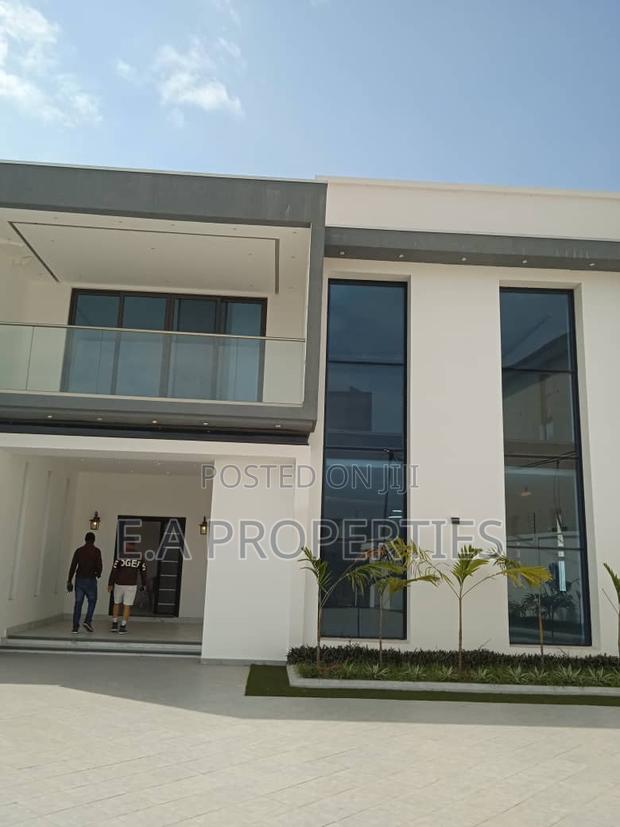 4bdrm House in E A Properties, American House for sale · Photo 1