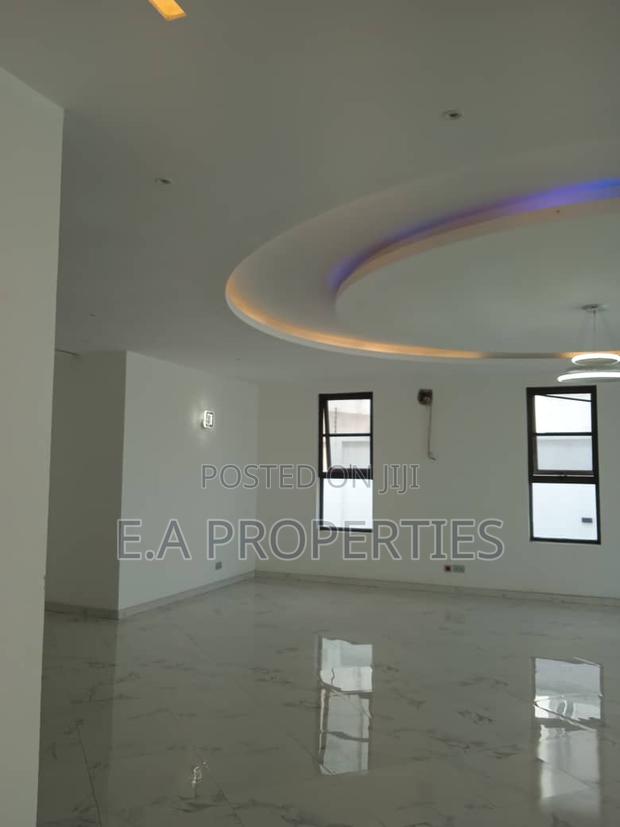 4bdrm House in E A Properties, American House for sale · Photo 4