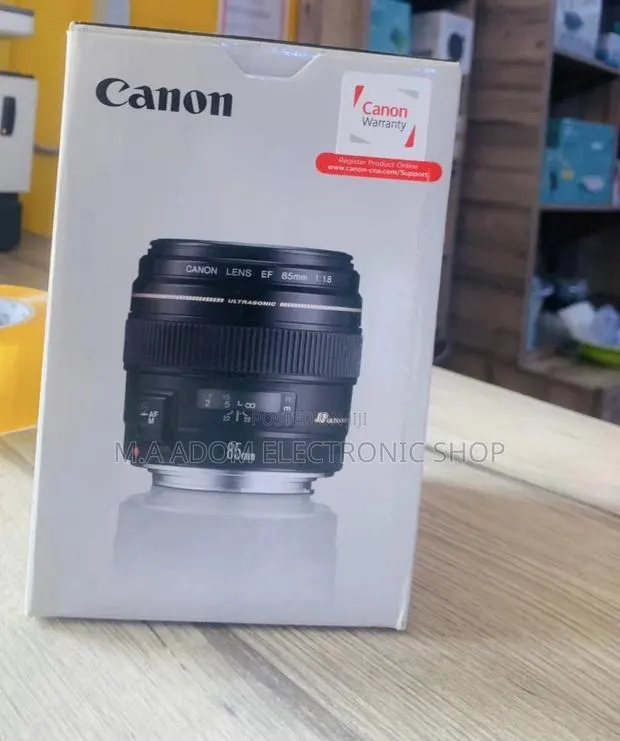 Canon EF 85mm Telephoto Lens for Canon SLR Cameras · Photo 1